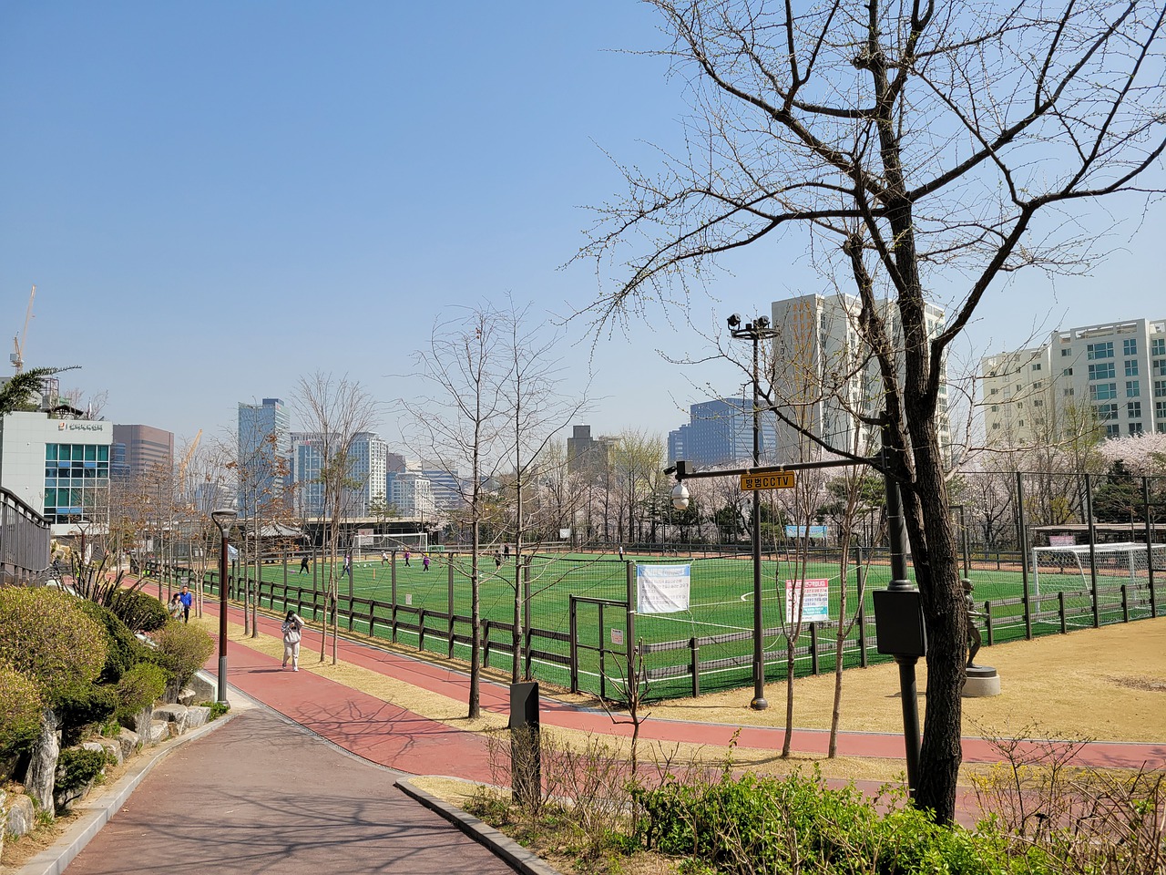 葡体前锋：我们在定位球上投入大量训练时间，但又在细节出错